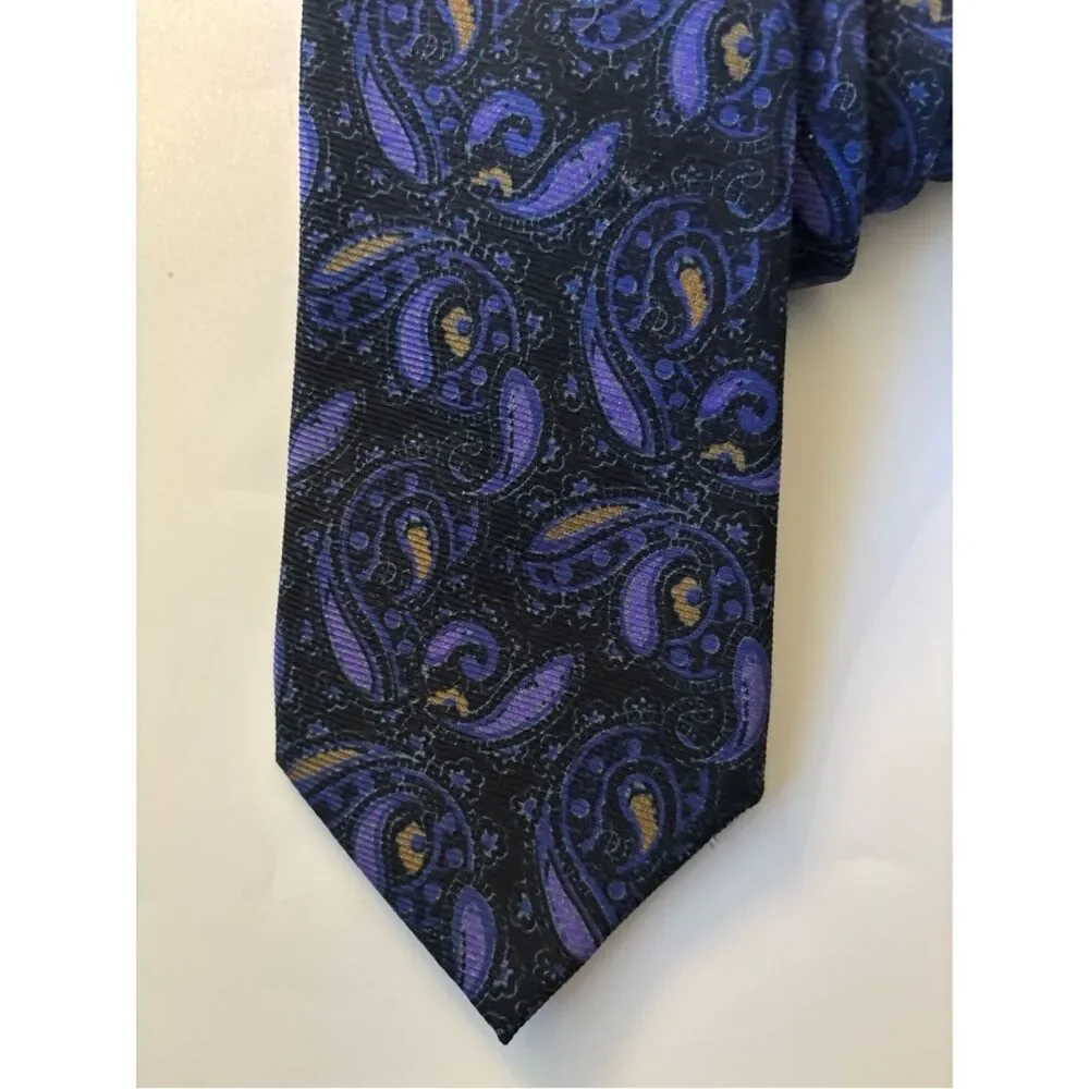 Néw No Tags Robert Jensen Elegant Purple Paisley Hand Sewn Finest Silk Tie